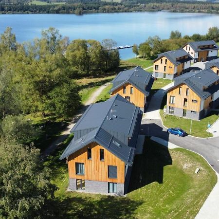 Apartman Na Brehu Lipna Černá v Pošumaví Buitenkant foto