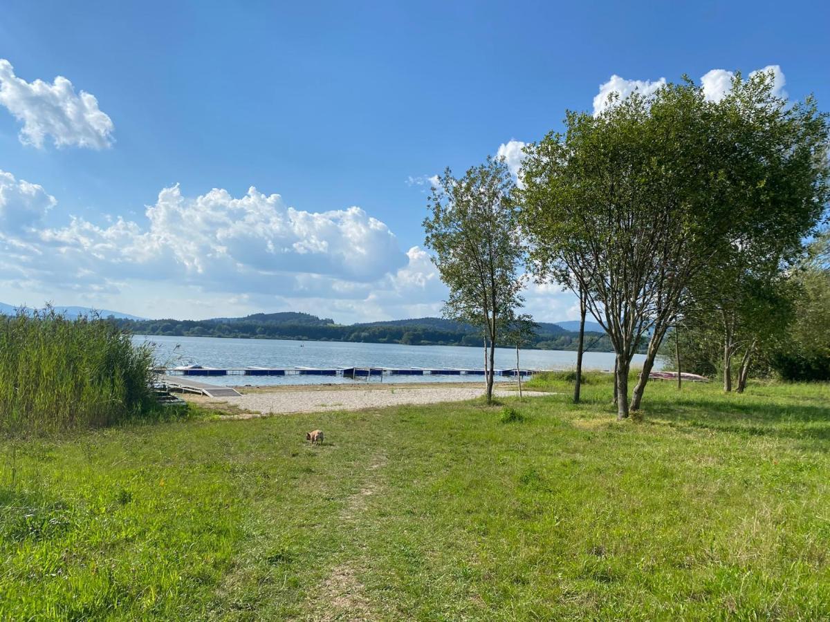 Apartman Na Brehu Lipna Černá v Pošumaví Buitenkant foto