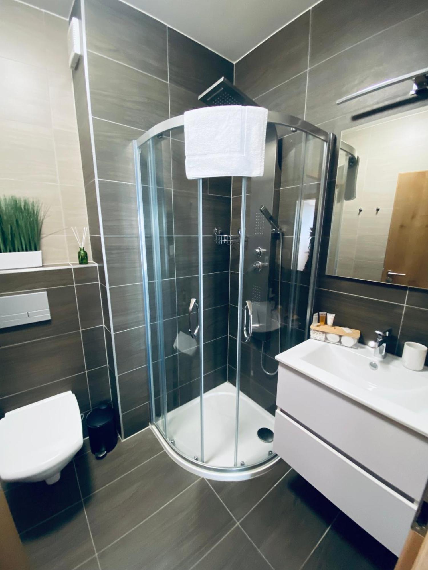 Apartman Na Brehu Lipna Černá v Pošumaví Buitenkant foto