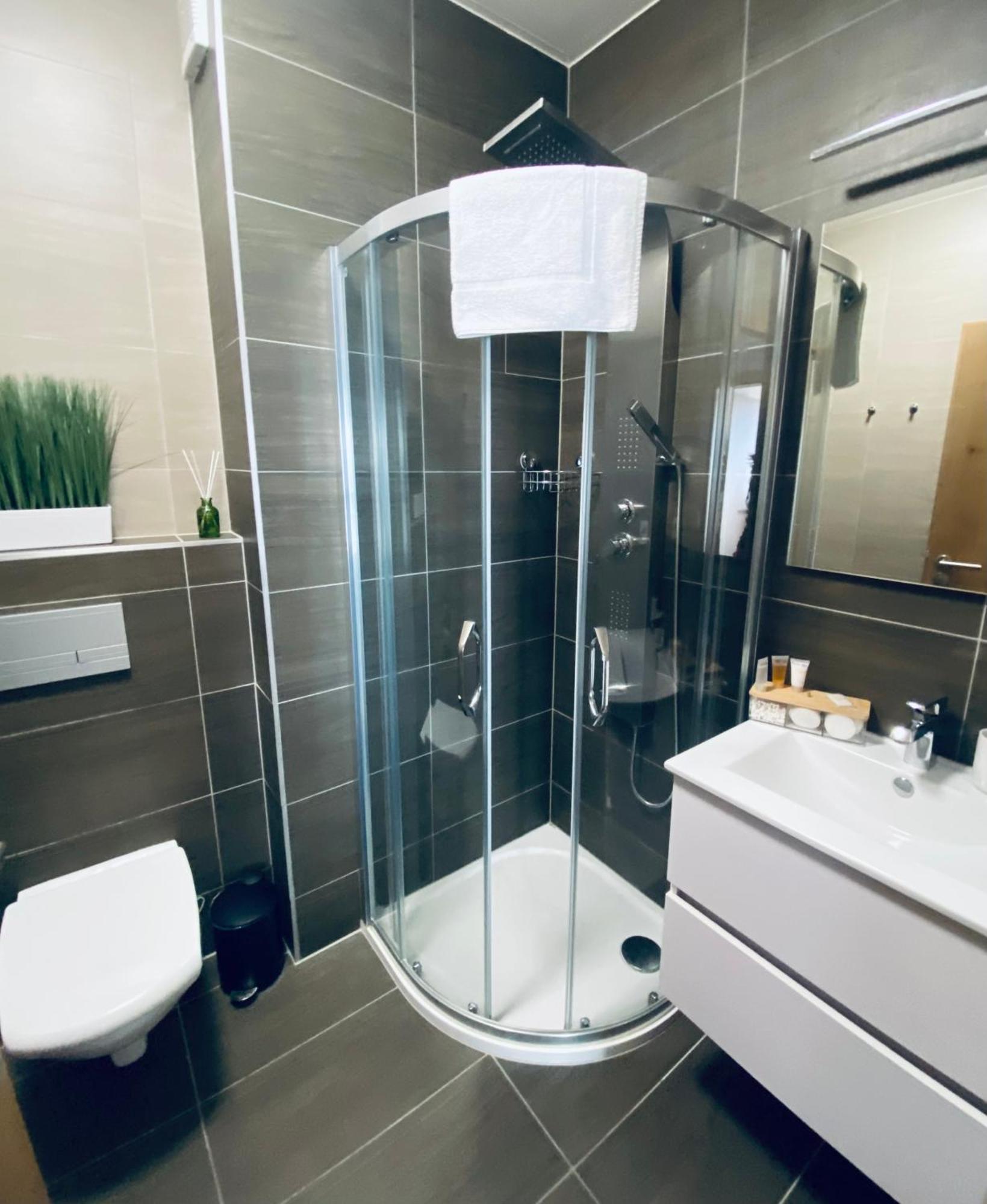 Apartman Na Brehu Lipna Černá v Pošumaví Buitenkant foto